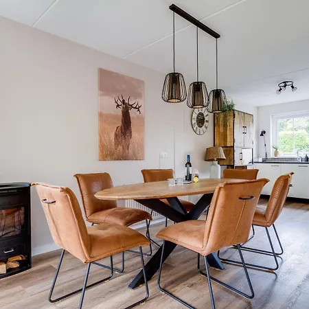 Comfortabel In Het Bos Op De Veluwe Holiday home *