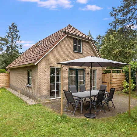 Holiday home Comfortabel In Het Bos Op De Veluwe *