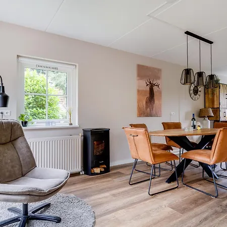 Comfortabel In Het Bos Op De Veluwe Lunteren