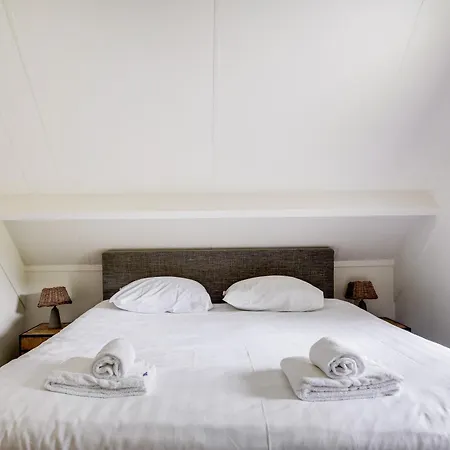 Holiday home Comfortabel In Het Bos Op De Veluwe