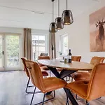 Comfortabel In Het Bos Op De Veluwe